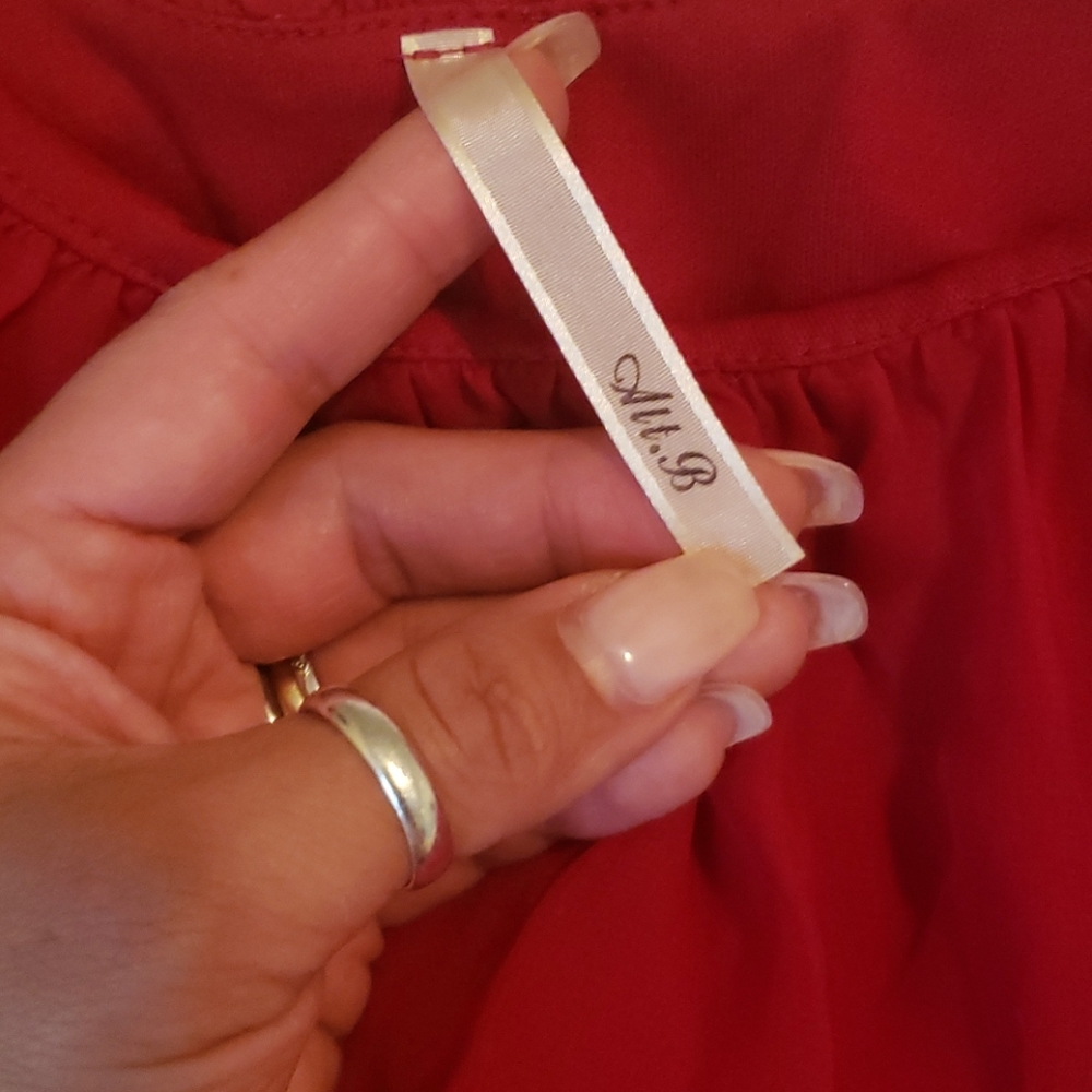 Blood Red polyester blouse - Picture 3 of 3